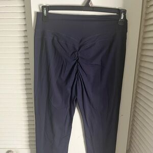 Gym shark leggings scrunch butt